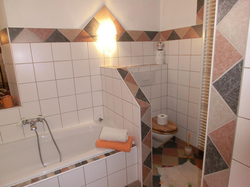 Apartamento Haus Wastl Russbach am Pass Gschütt Habitación foto